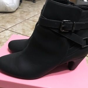 Sam & Libby Mable Black Buckle Ankle Booties